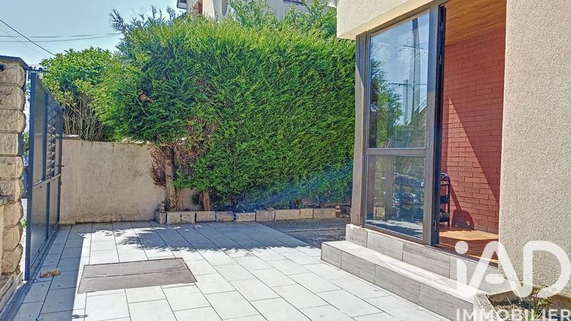 Maison - 156 m² - 8 pièces