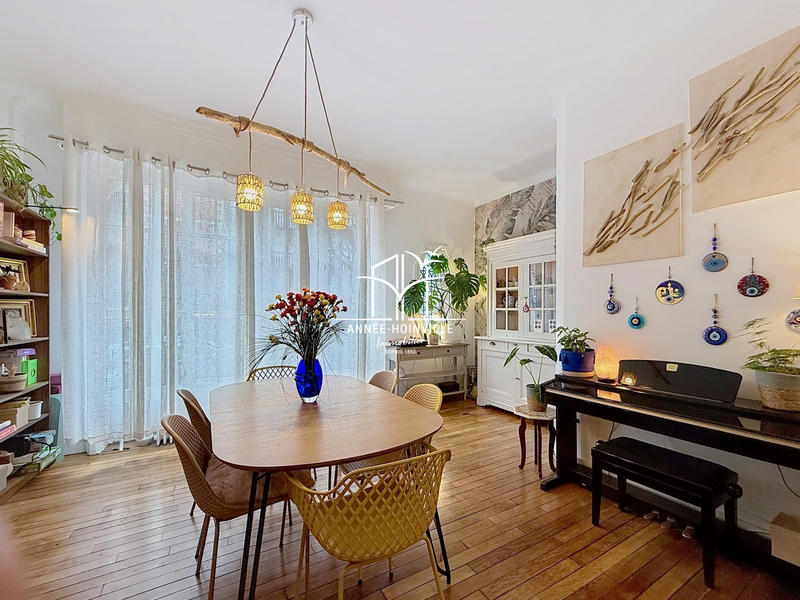 Maison - 176 m² - 6 pièces