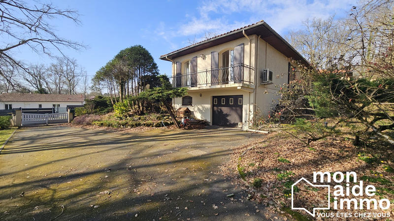 Maison - 120 m² - 5 pièces