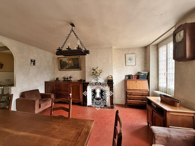 Maison - 101 m² - 5 pièces