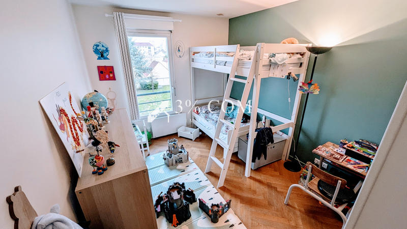 Appartement - 86 m² - 4 pièces