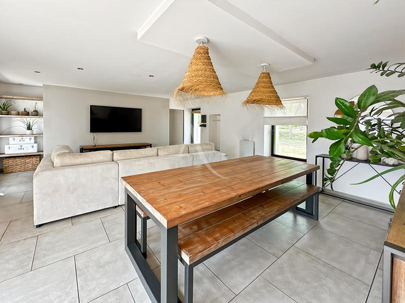 Maison - 104 m² - 3 pièces