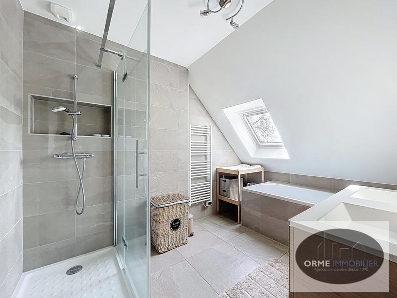 Maison contemporaine - 148 m² - 6 pièces