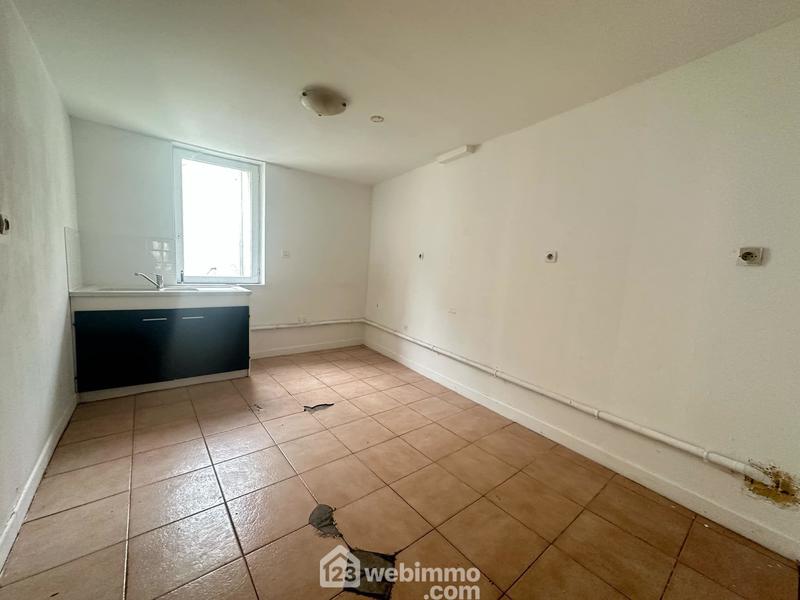 Immeuble - 167 m² - 9 pièces