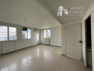 Appartement - 80 m² - 4 pièces