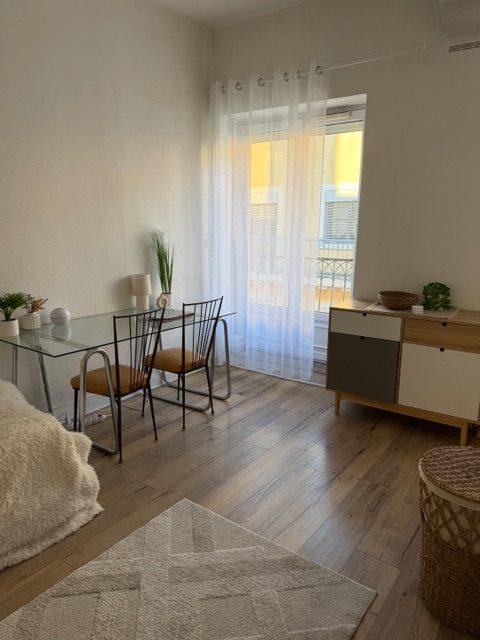 Appartement - 18 m² - 1 pièce