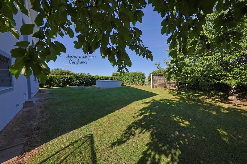 Maison - 175 m² - 8 pièces