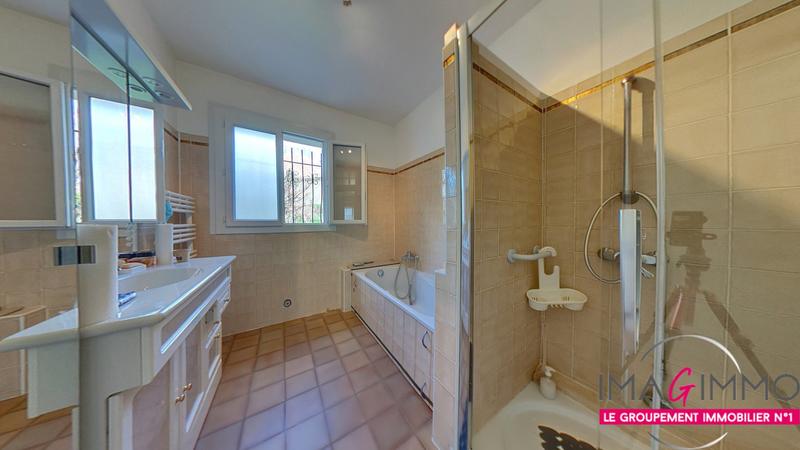 Maison - 114 m² - 4 pièces