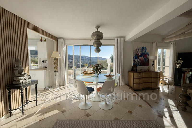 Maison - 152 m² - 6 pièces