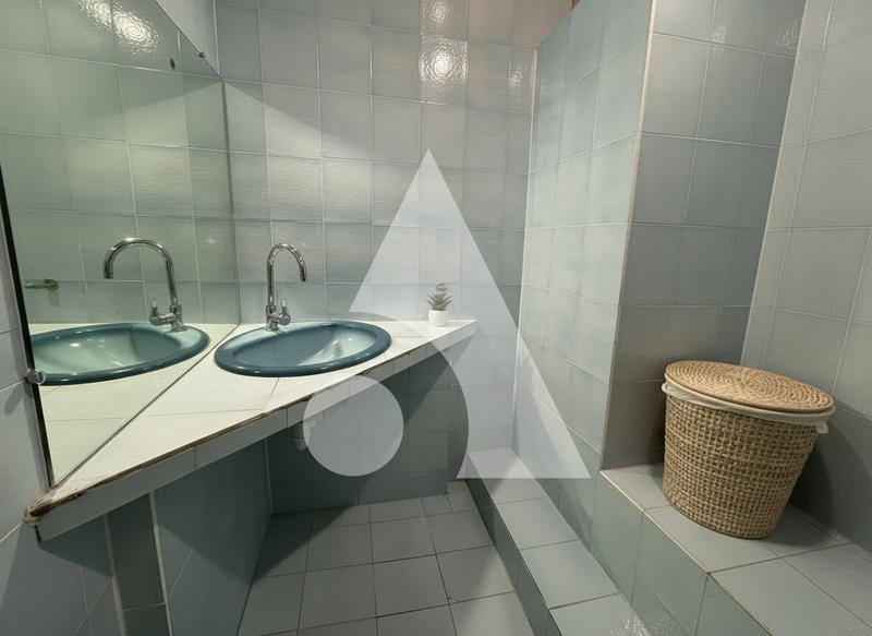 Maison - 82 m² - 4 pièces