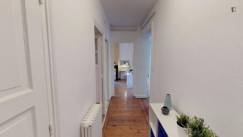 Chambre - 11 m² - 4 pièces