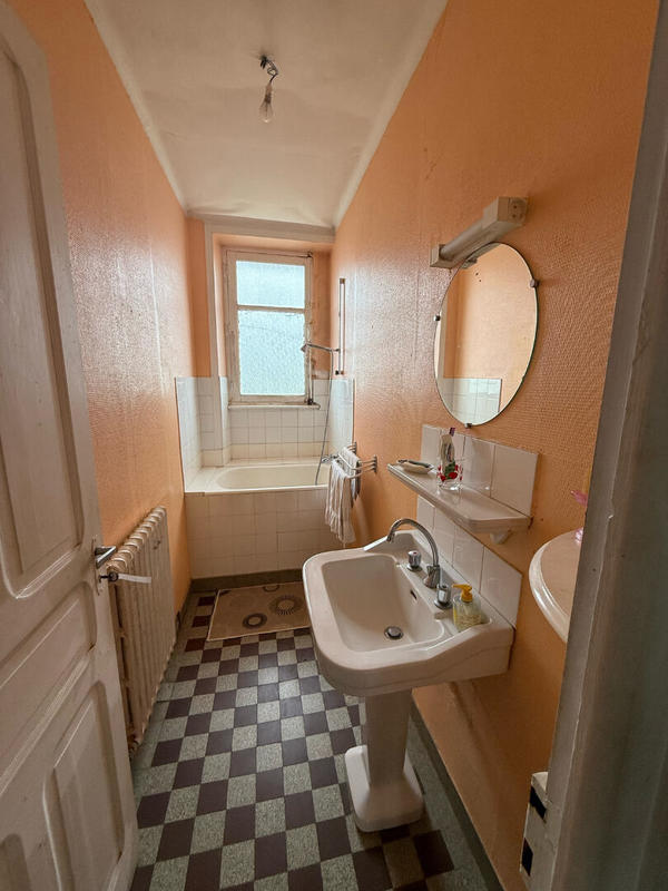 Maison - 150 m² - 7 pièces