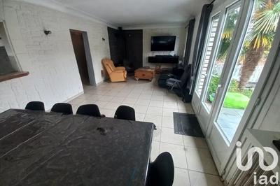 Maison - 140 m² - 7 pièces