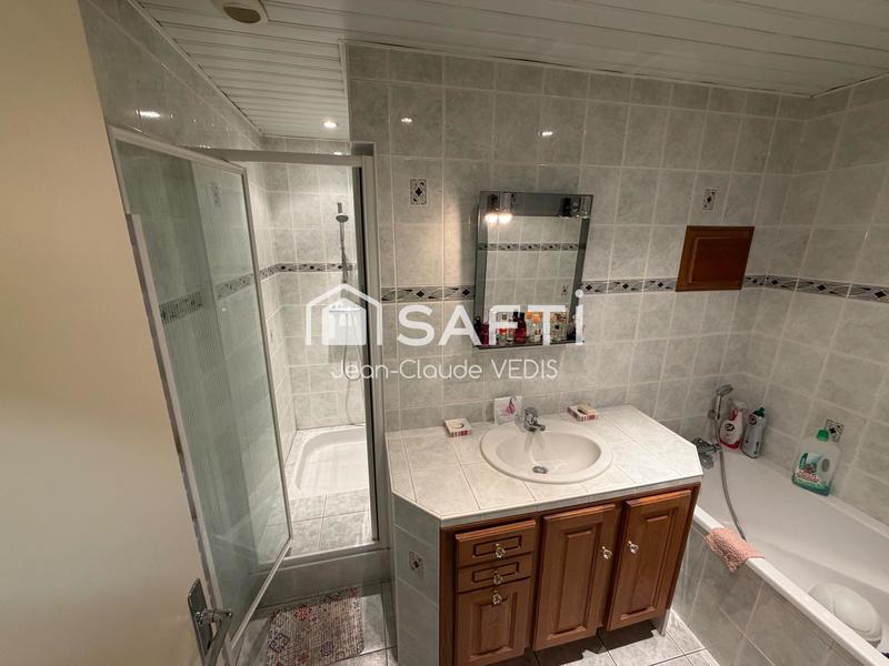 Maison - 97 m² - 3 pièces