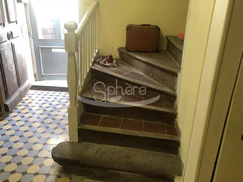 Immeuble mixte - 12 pièces