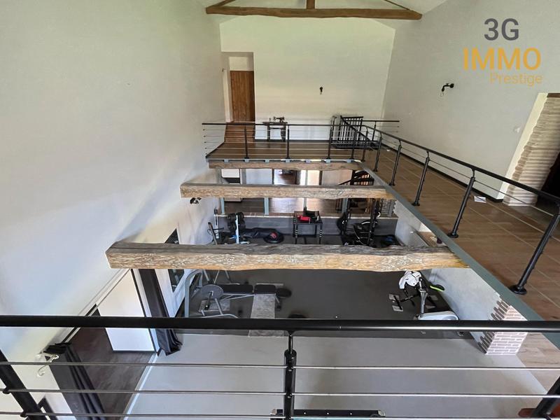 Maison ancienne - 468 m² - 14 pièces