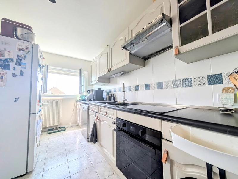 Appartement - 84 m² - 4 pièces