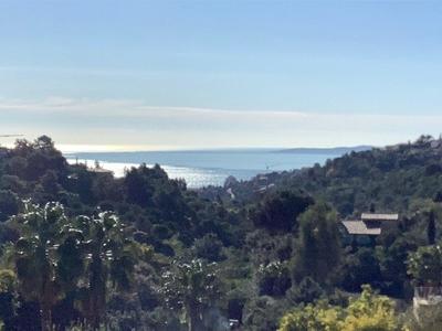 Villa - 165 m² - 8 pièces