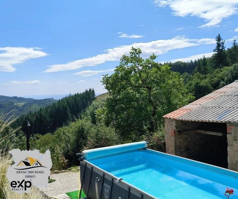 Propriété - 171 m² - 7 pièces