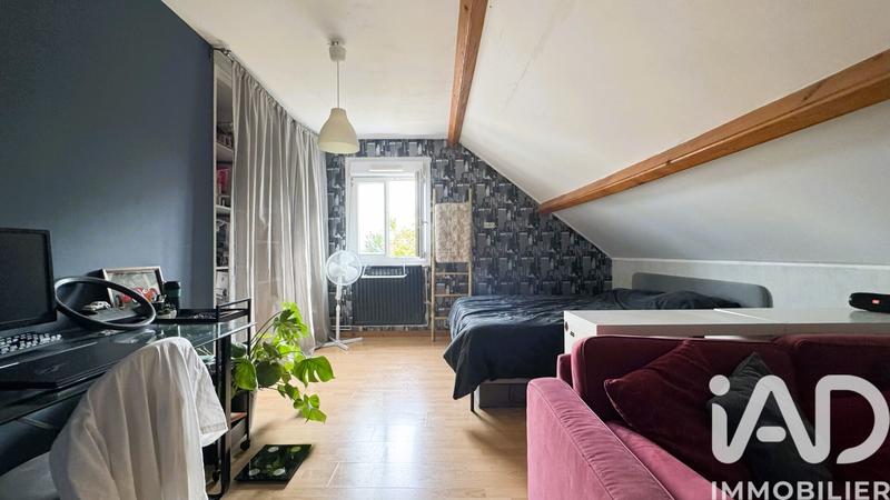 Maison - 185 m² - 8 pièces