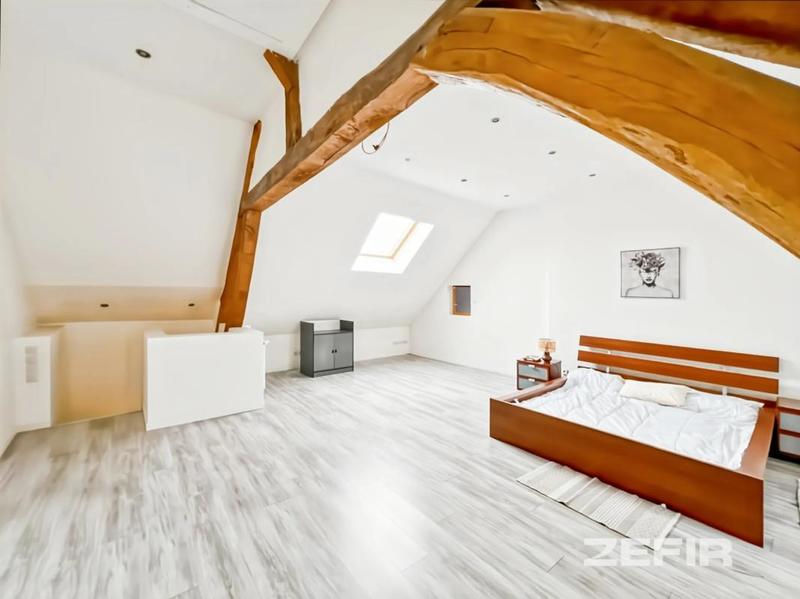 Maison - 164 m² - 6 pièces