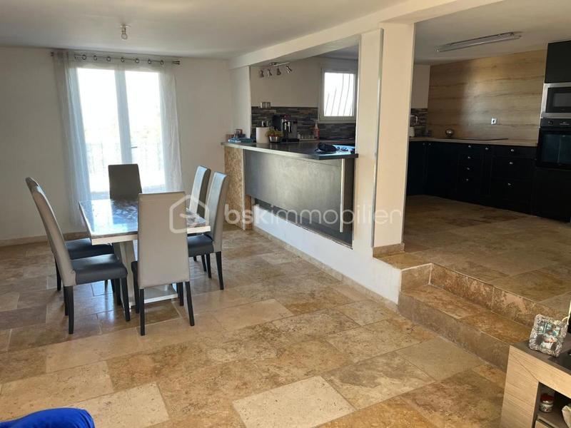 Maison traditionnelle - 133 m² - 6 pièces