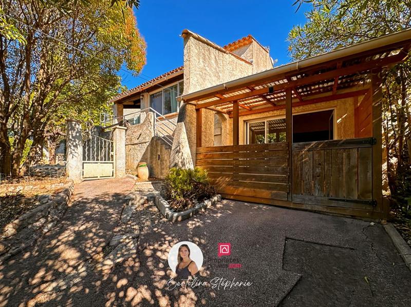 Maison - 127 m² - 5 pièces