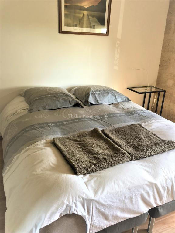 Maison - 380 m² - 14 pièces