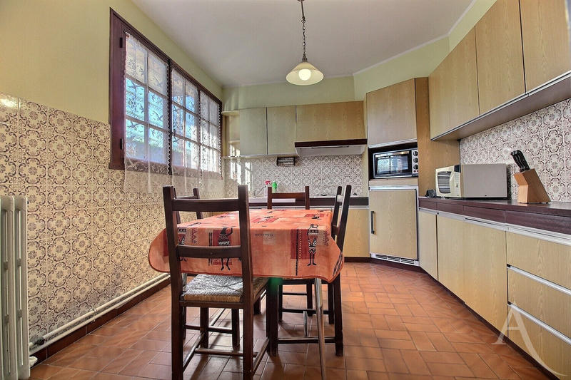 Maison - 77 m² - 4 pièces