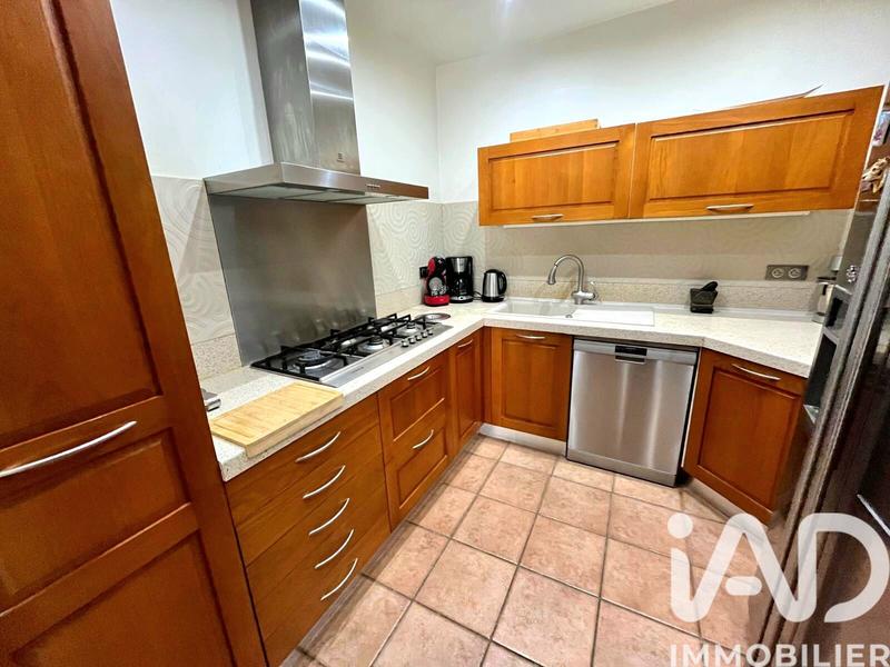 Maison - 146 m² - 6 pièces