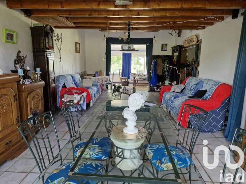 Maison - 216 m² - 10 pièces