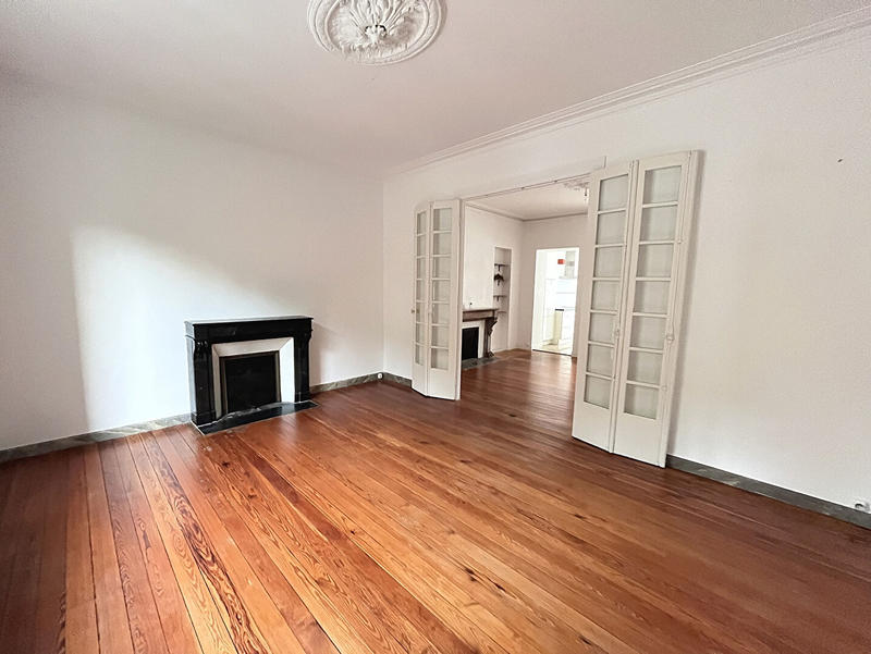 Maison - 175 m² - 8 pièces