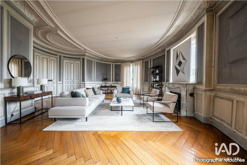 Appartement - 147 m² - 4 pièces