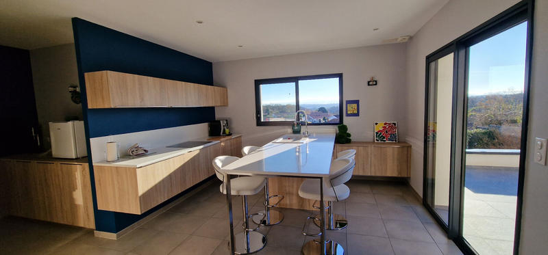 Maison - 160 m² - 5 pièces