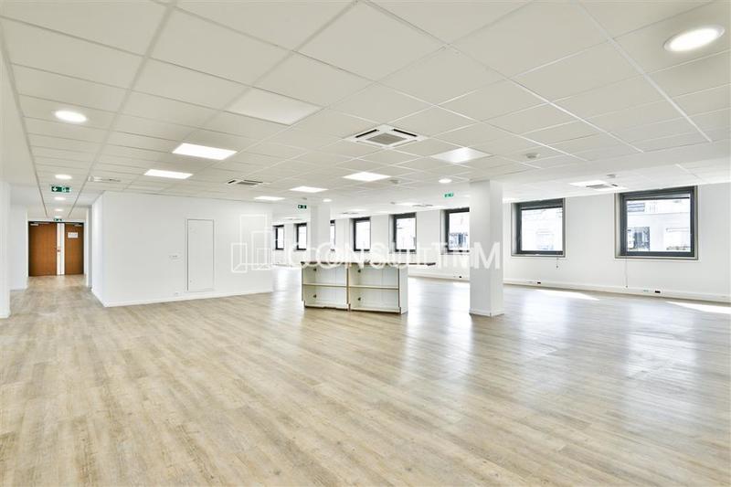 Bureau - 795 m²