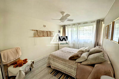 Appartement - 75 m² - 4 pièces