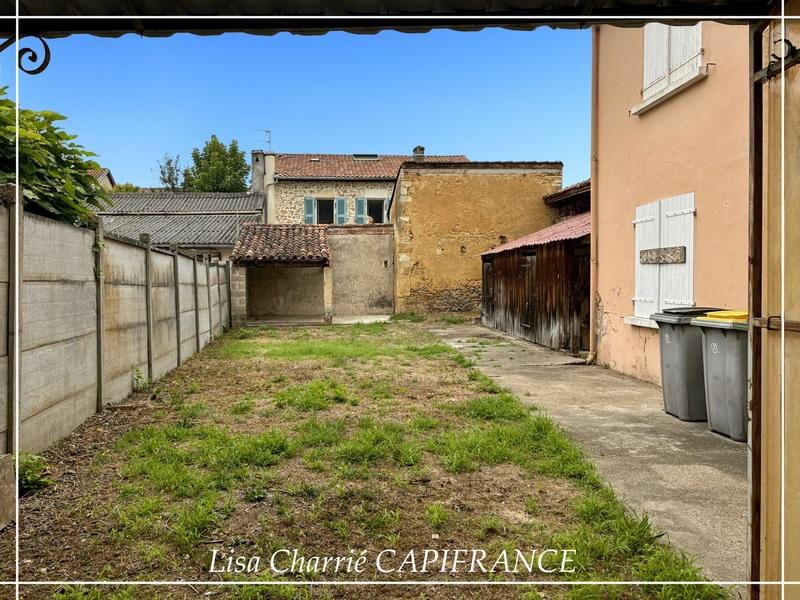 Immeuble - 140 m² - 6 pièces