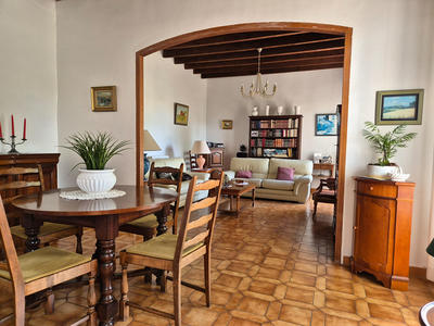 Maison - 180 m² - 5 pièces