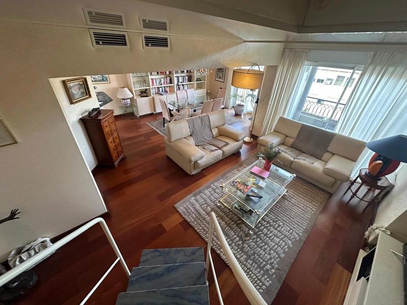 Duplex - 98 m² - 4 pièces