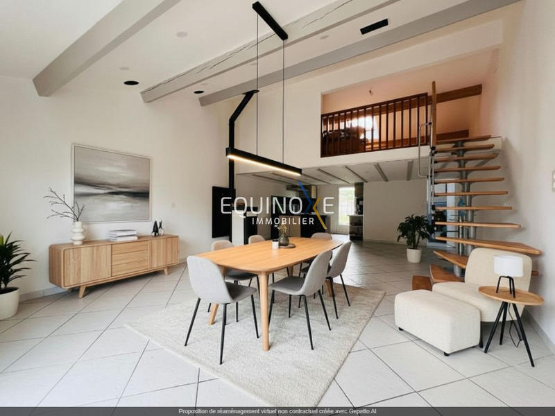 Maison - 140 m² - 6 pièces