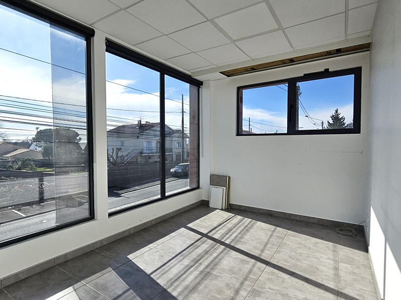 Local commercial - 230 m²