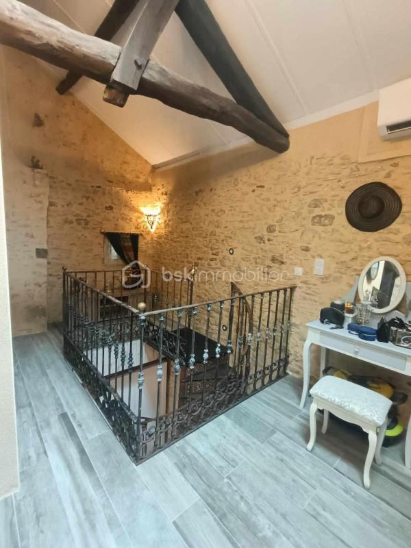 Maison de ville - 82 m² - 3 pièces