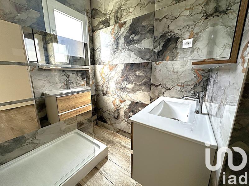 Maison - 123 m² - 5 pièces