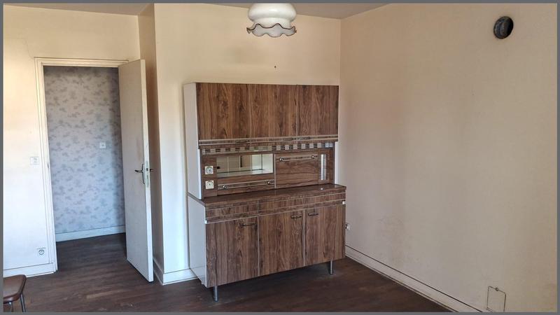 Maison - 210 m² - 9 pièces