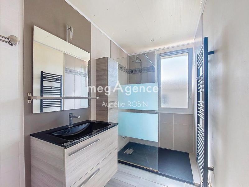 Maison - 89 m² - 5 pièces