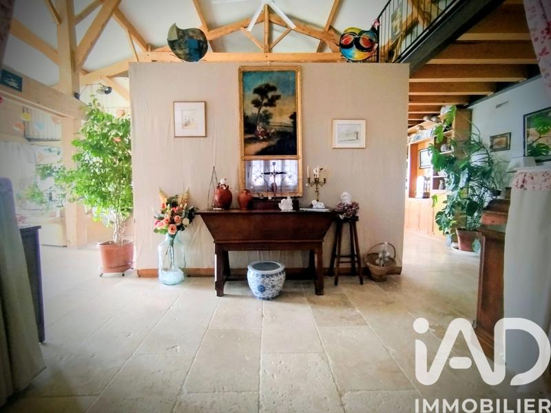 Maison - 339 m² - 5 pièces