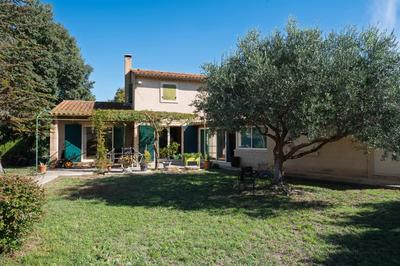 Maison - 255 m² - 3 pièces