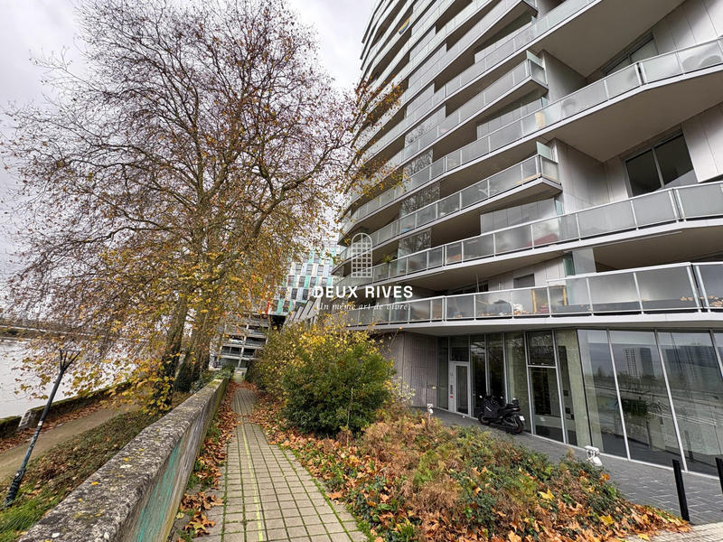 Appartement - 86 m² - 4 pièces