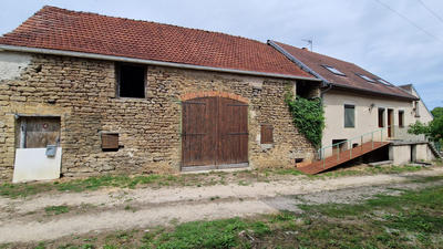 Maison ancienne - 90 m² - 4 pièces
