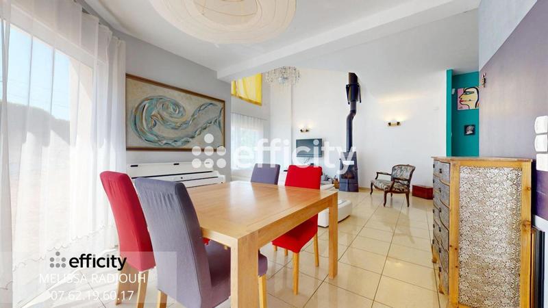 Maison - 167 m² - 6 pièces